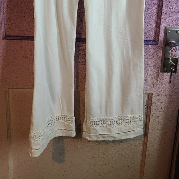 White flowy pants - Picture 4 of 5